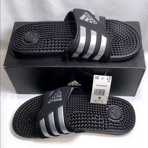 NWT Wmn’s Adidas Adissage Slides!